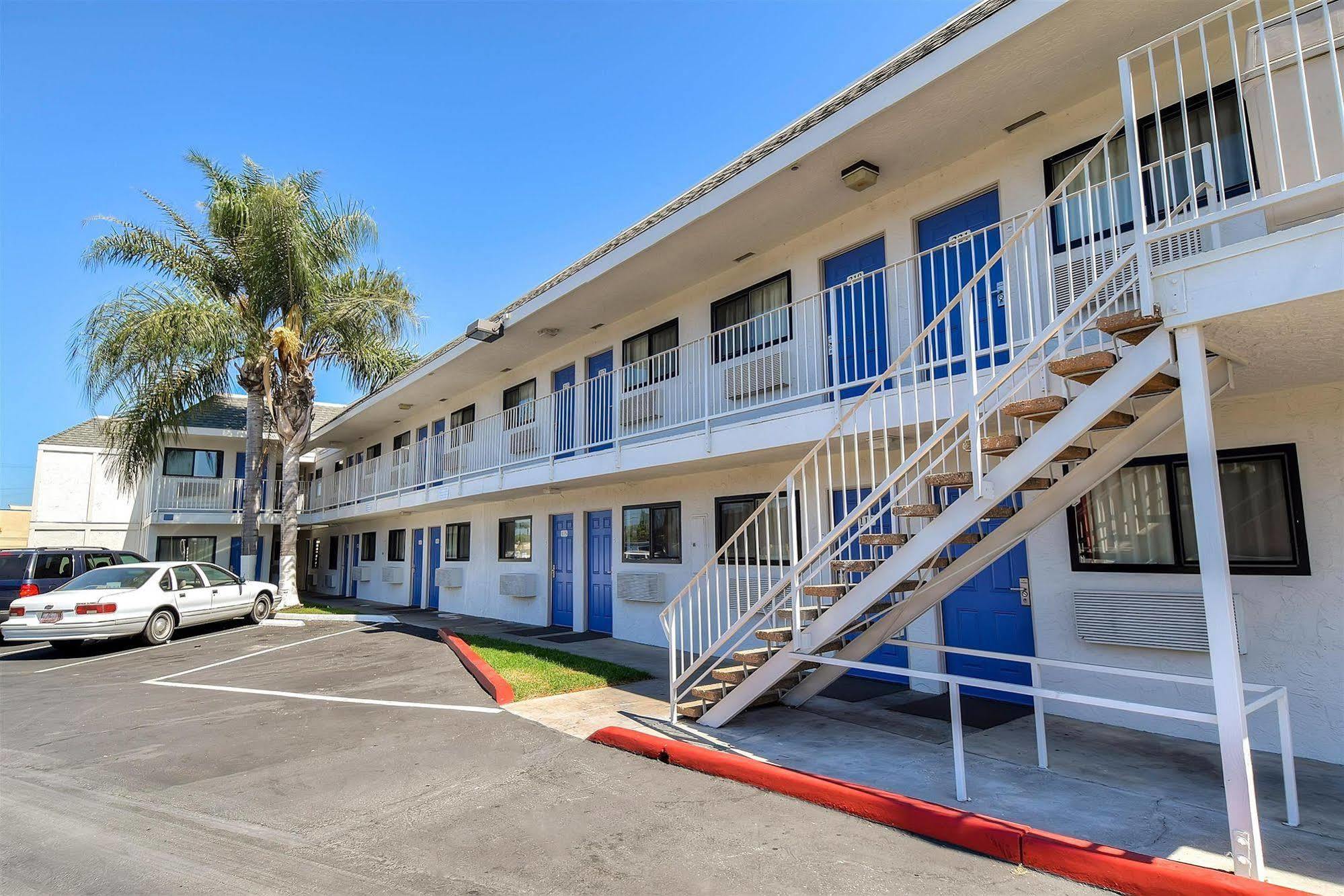 Motel 6-Harbor City, Ca - Los Angeles Carson Buitenkant foto