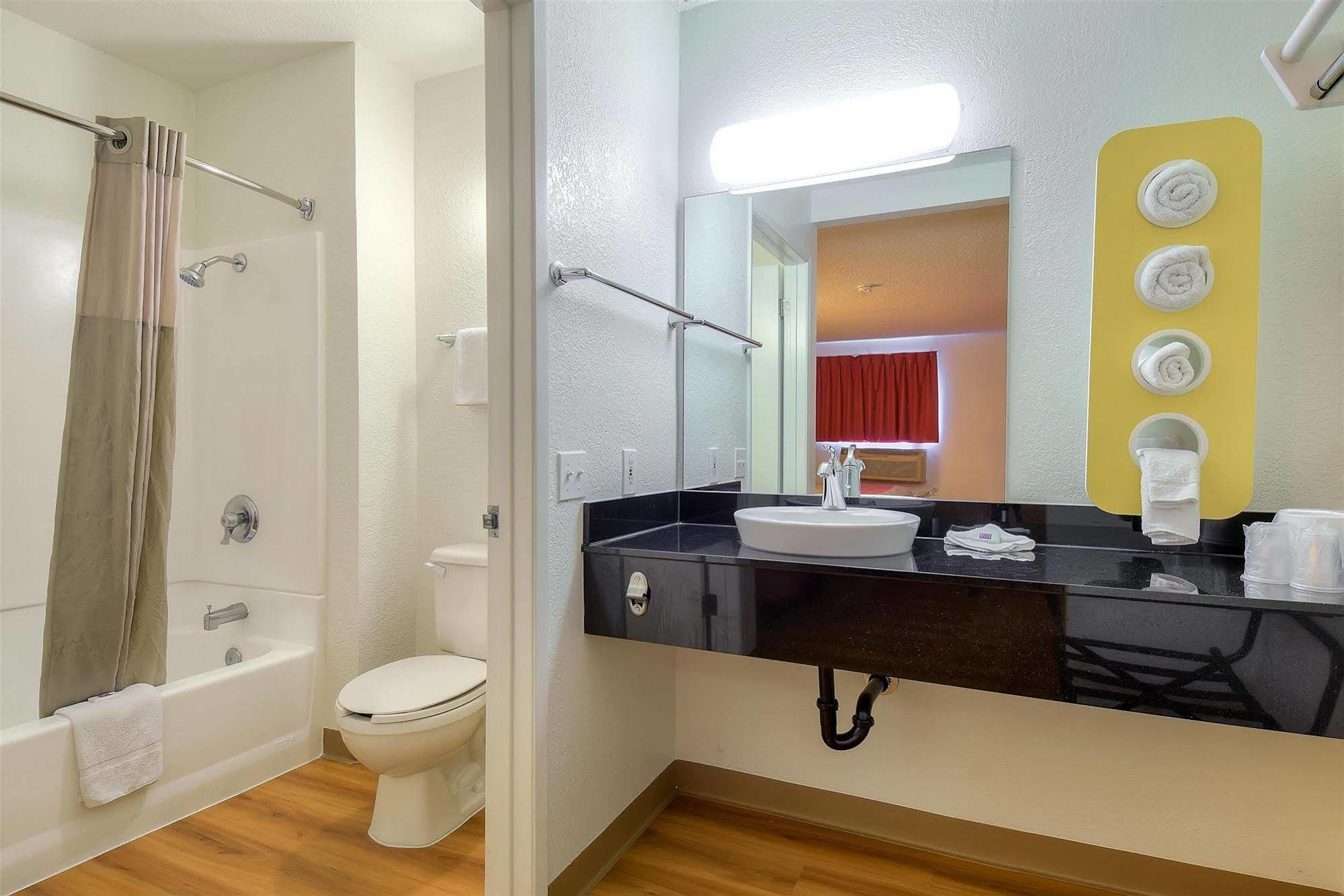 Motel 6-Harbor City, Ca - Los Angeles Carson Buitenkant foto