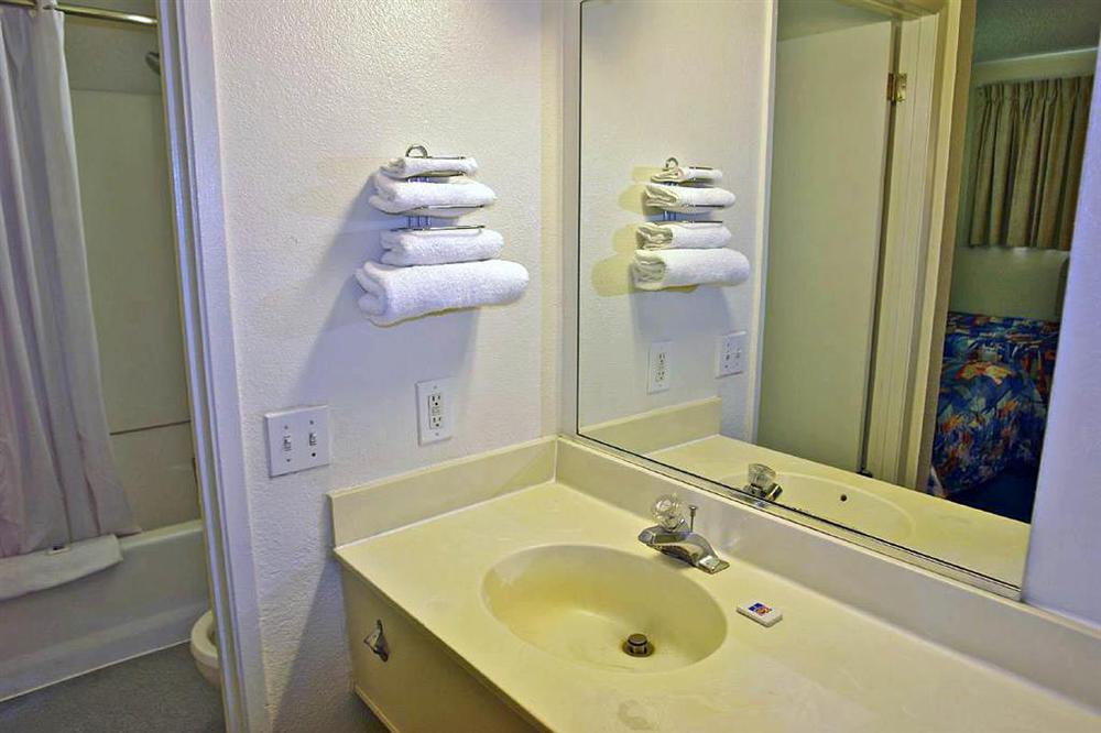 Motel 6-Harbor City, Ca - Los Angeles Carson Kamer foto